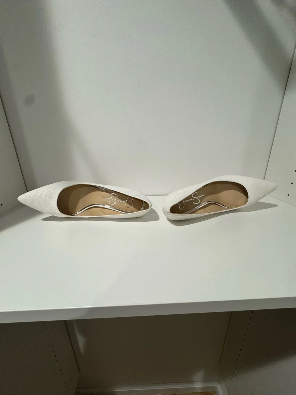 Jessica Simpson White Textured Pointed-Toe Stiletto Pumps